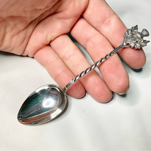 Vintage Sterling Silver Spoon Scottish Thistle Souvenir Spoon 1967 - Picture 3 of 3